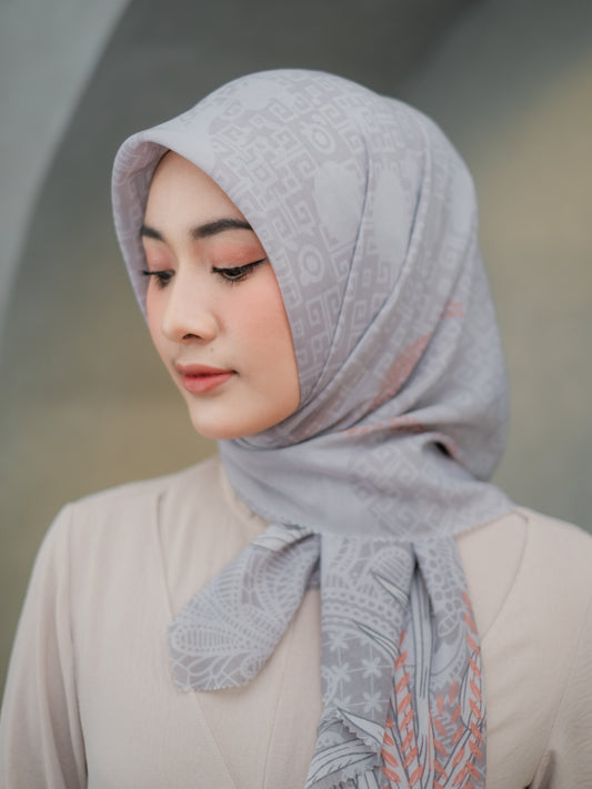 Voal Superfine Segiempat Motif Floral - GANIYAH | Harraku