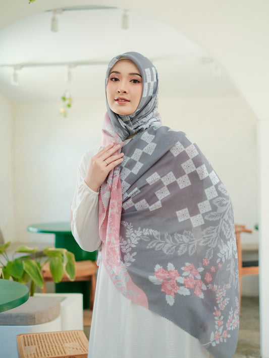 Voal Superfine Segiempat Motif Floral - KAMILA | Harraku