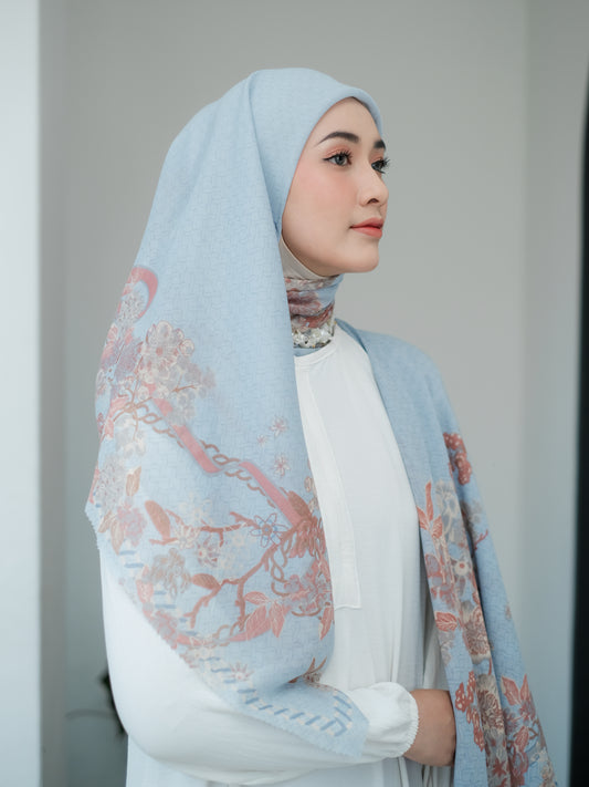 Voal Superfine Segiempat Motif Floral - LAURA | Harraku